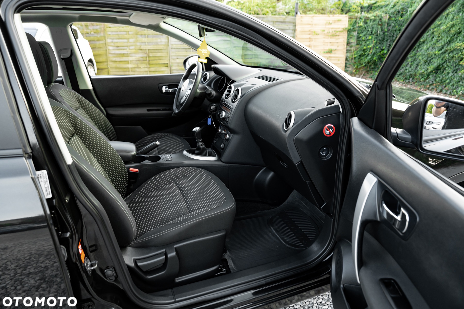 Nissan Qashqai 2.0 Lounge - 24