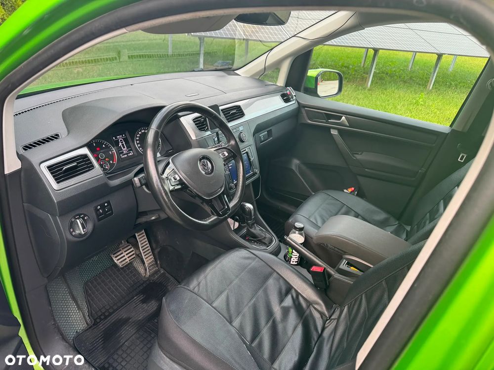 Volkswagen Caddy 2.0 TDI Comfortline DSG - 6