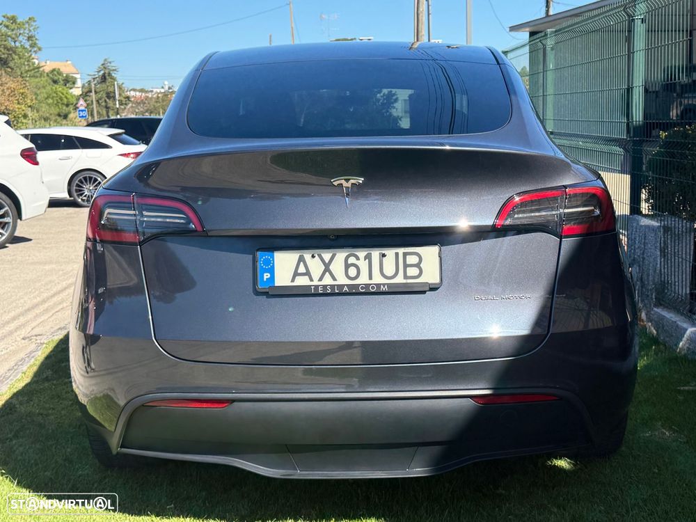 Tesla Model Y Long Range Tração Integral - 19