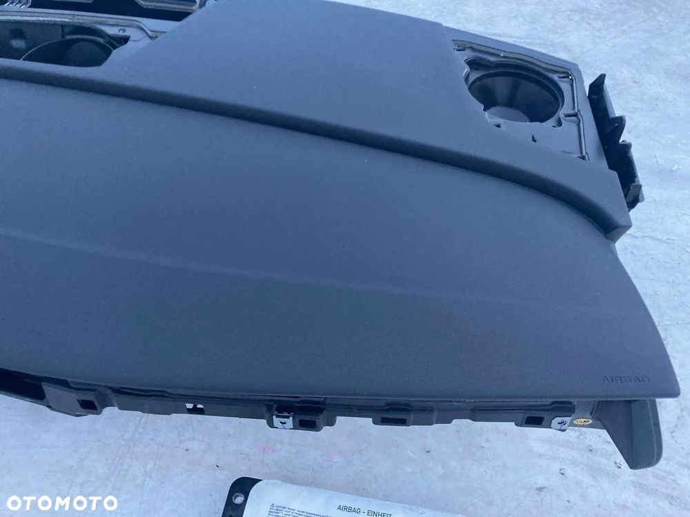 AUDI A3 8Y DESKA KONSOLA KOKPIT PULPIT PÓŁKA PARAPET AIRBAG PODUSZKI POWIETRZNE KIEROWCY PASAŻERA KURTYNA KURTYNY AIR BAG FOTELA W FOTEL PASY PAS KURTYNA MIX DESKA ORYGINAŁ NOWA !!! - 5