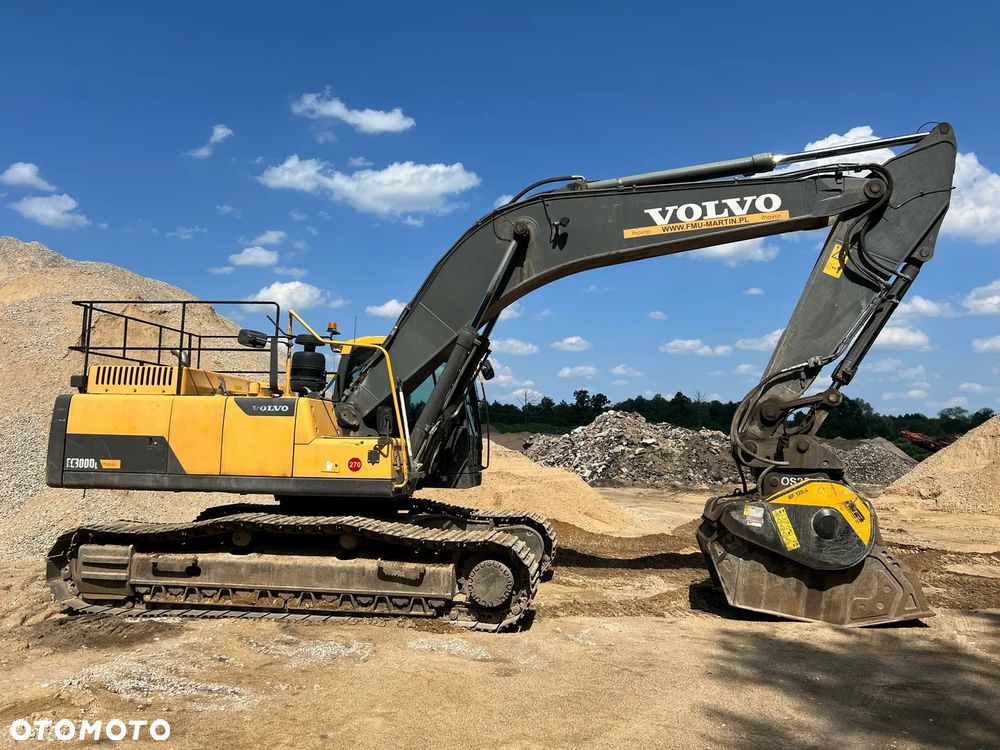 Volvo EC300DL - 2