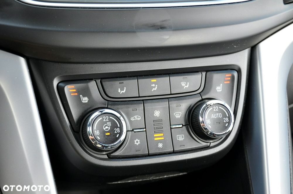 Opel Zafira - 33