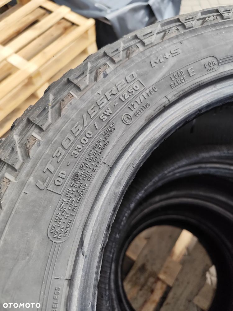 Opony LT305/55 R20 - 3
