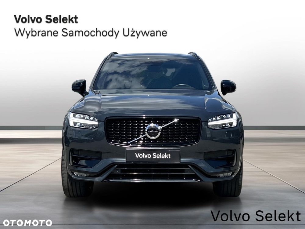 Volvo XC 90 - 9