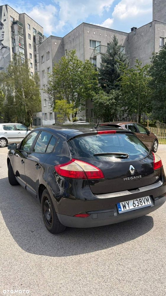 Renault Megane ENERGY dCi 110 Start & Stop Expression - 9