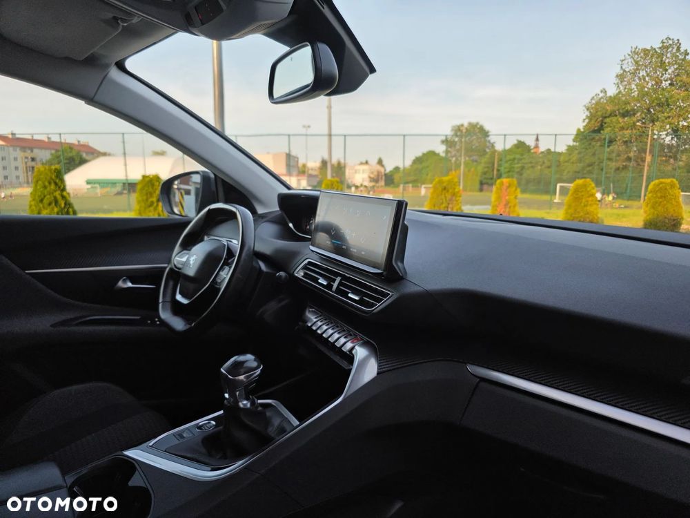 Peugeot 3008 1.5 BlueHDi Active S&S - 33