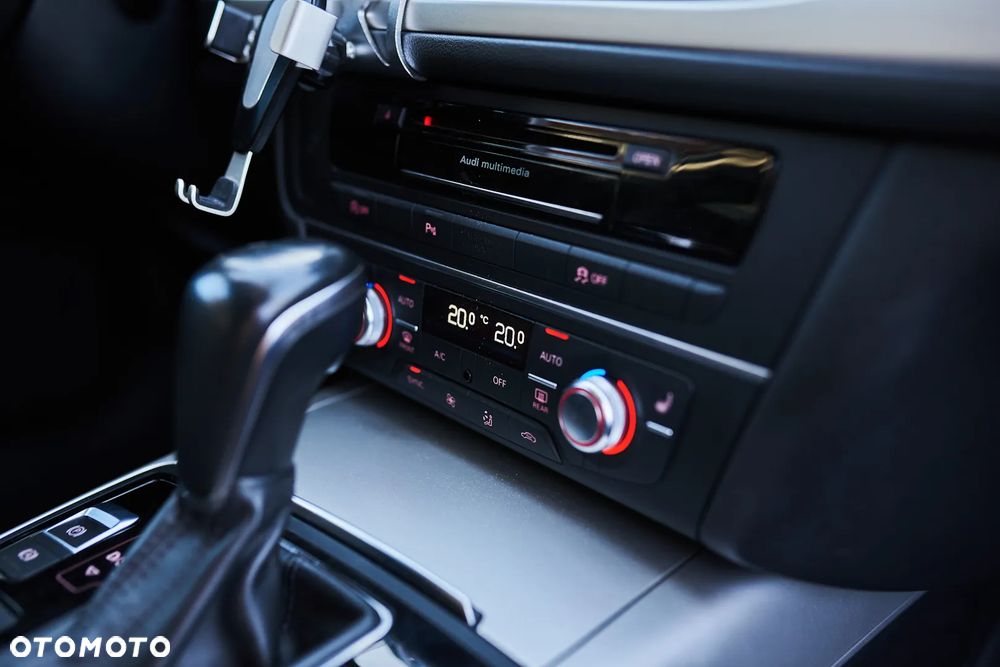 Audi A6 Avant - 18