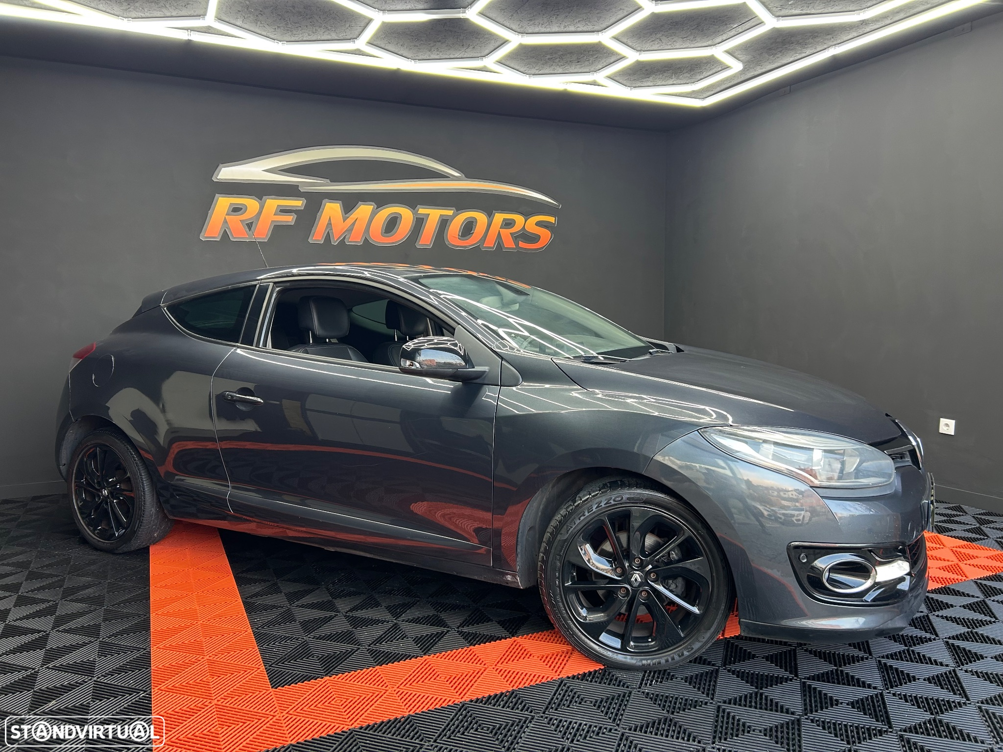 Renault Mégane 1.5 dCi Bose Edition - 16