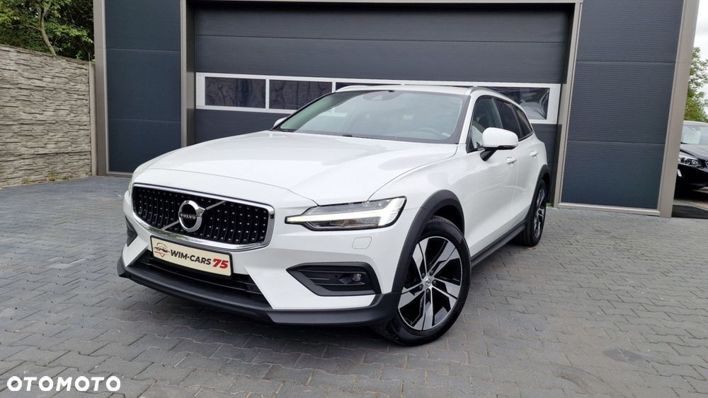Volvo V60 Cross Country D4 AWD Geartronic - 4