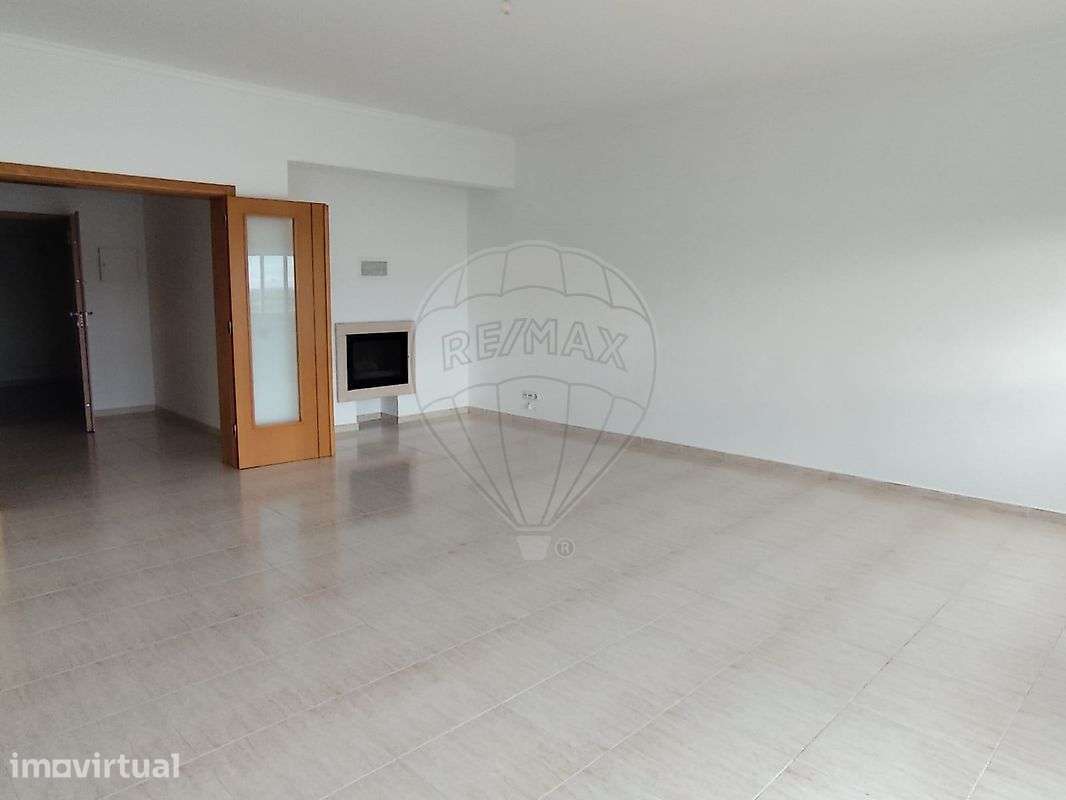 Apartamento T2 para venda - Grande imagem: 2/17