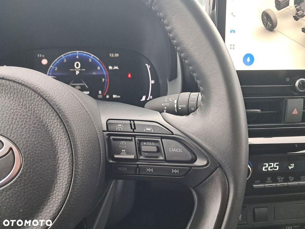 Toyota Yaris Cross Hybrid 1.5 Style - 28
