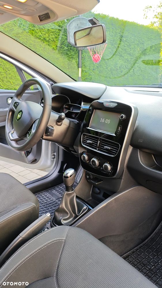 Renault Clio 1.5 dCi Energy Alize - 9