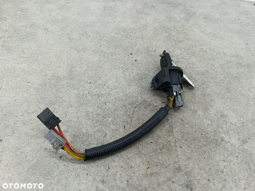 STACYJKA RENAULT MASTER II FL 3.0 DCI - 4