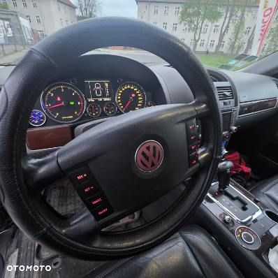 Volkswagen Touareg 2.5 R5 TDI Tiptr - 10