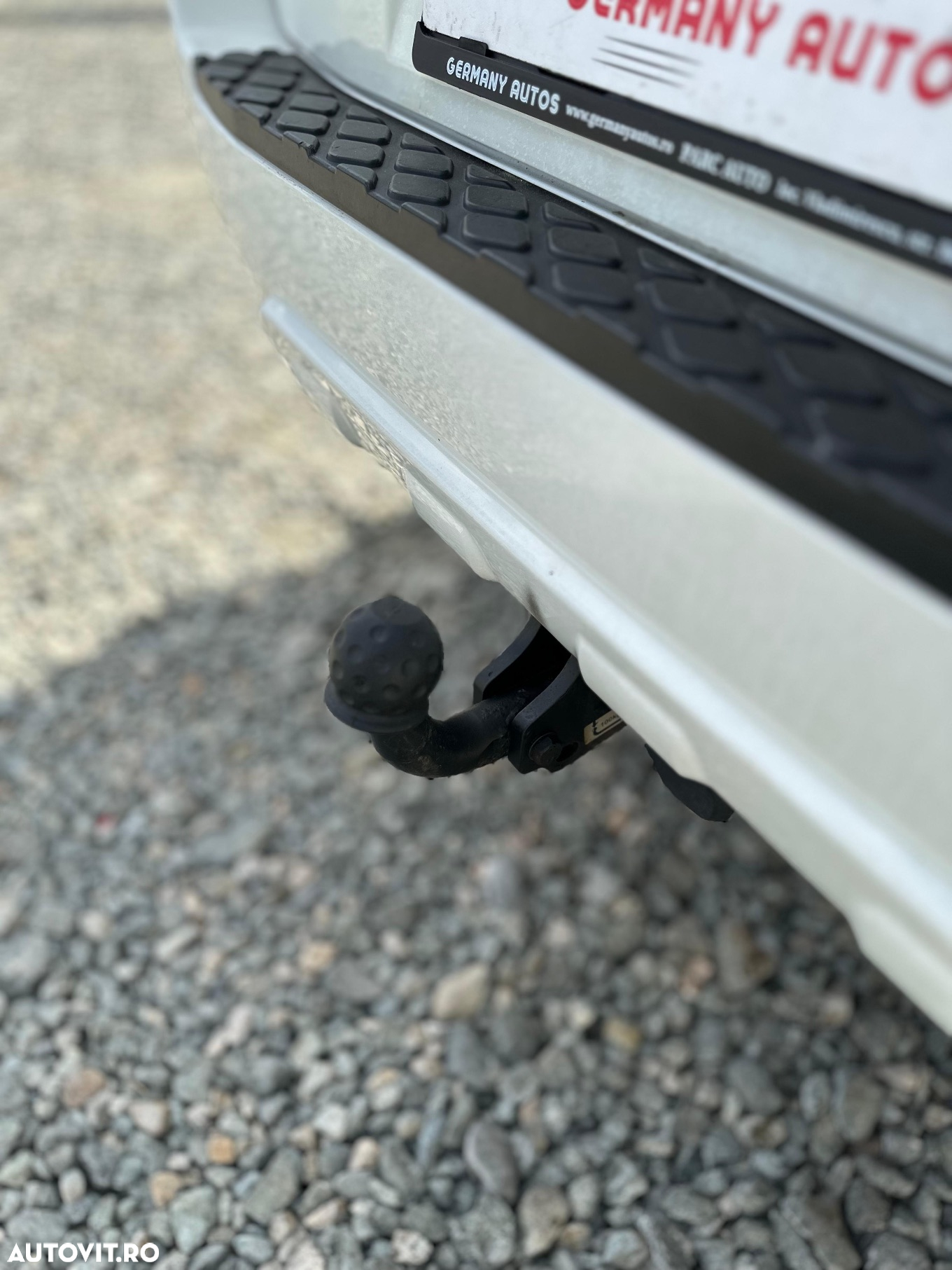 Nissan Pathfinder - 19