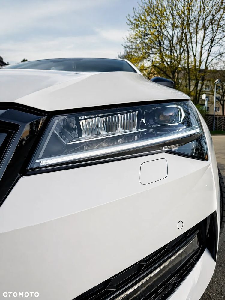 Skoda Superb 1.4 TSI Plug-In Hybrid Sportline DSG - 10