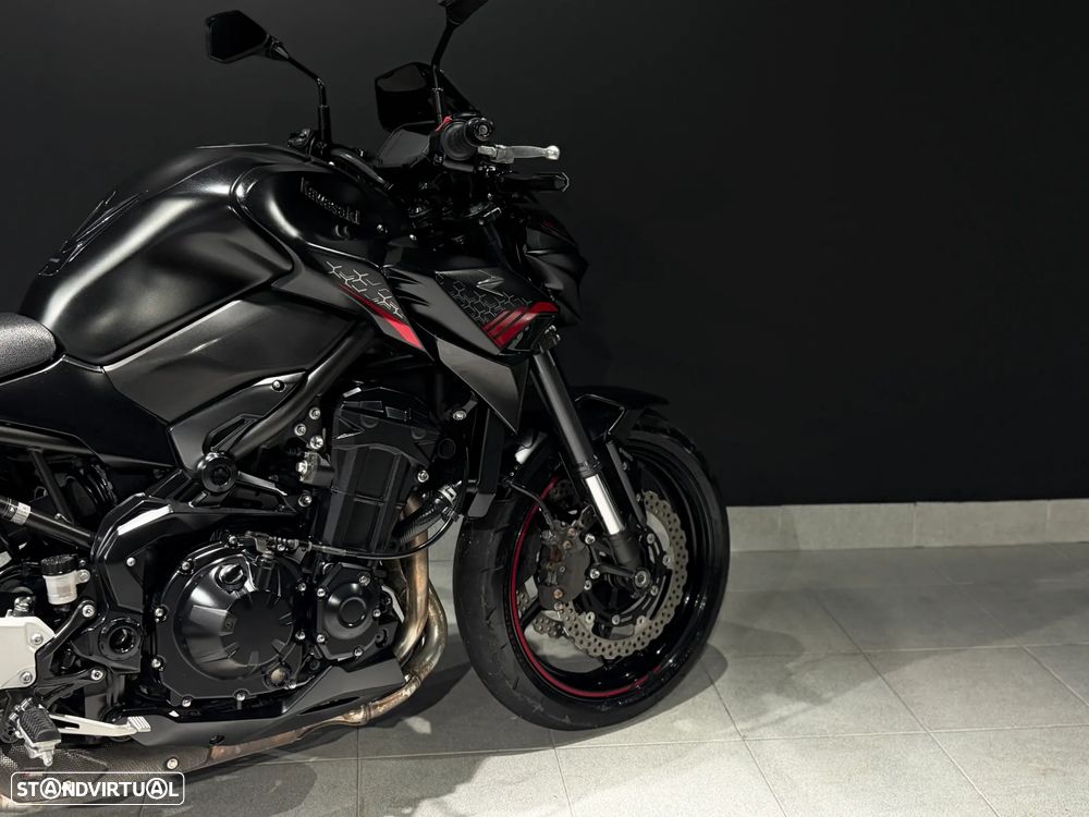 Kawasaki Z 900 - 20