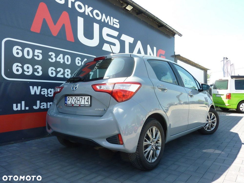 Toyota Yaris - 4