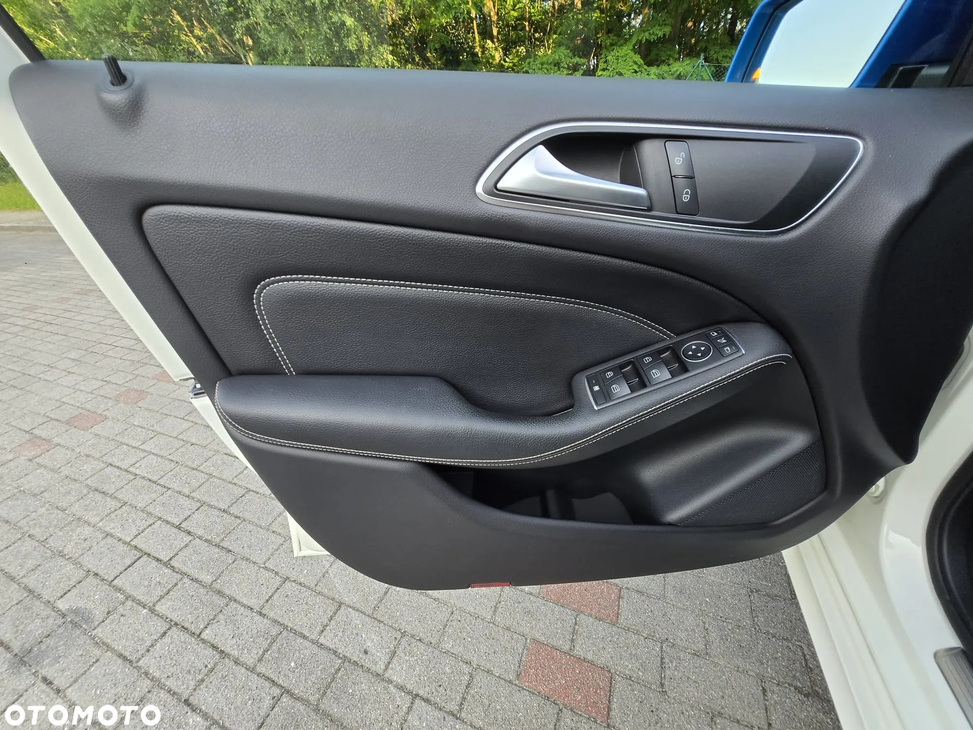 Mercedes-Benz Klasa B (Electric Drive) 250 e - 11