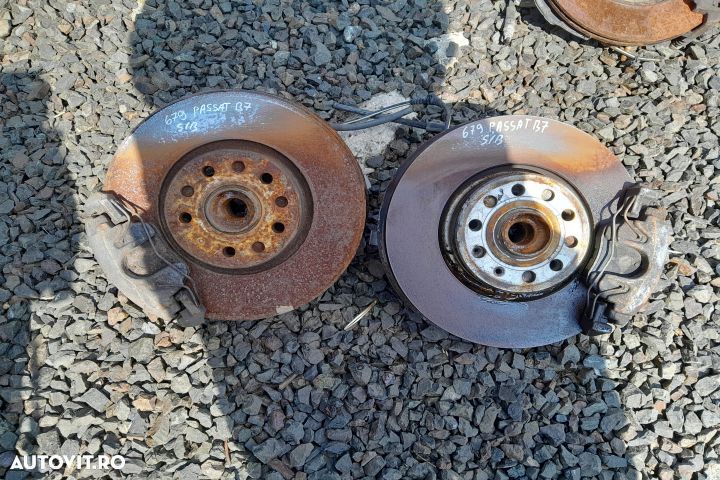 Fuzeta fata dreapta Volkswagen VW Passat B7 [2010 - 2015] Variant wag - 1