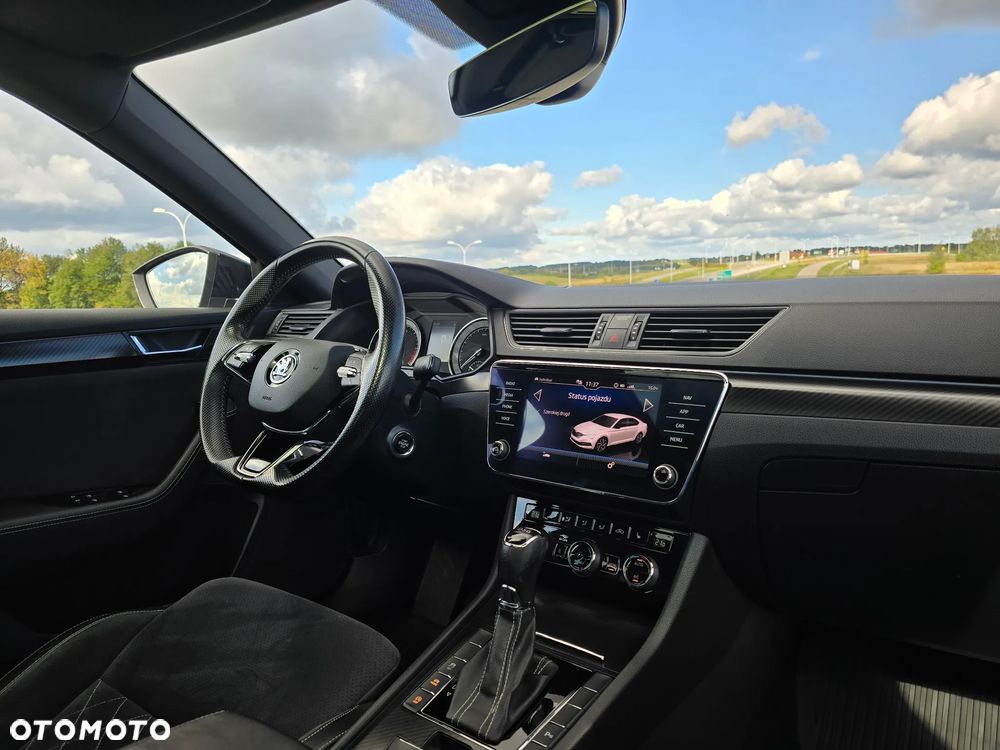 Skoda Superb 2.0 TDI SCR Sportline DSG - 34