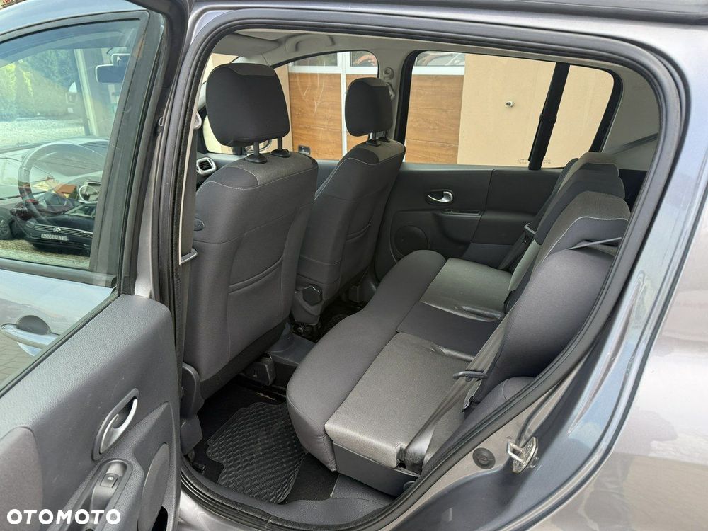 Renault Modus - 21