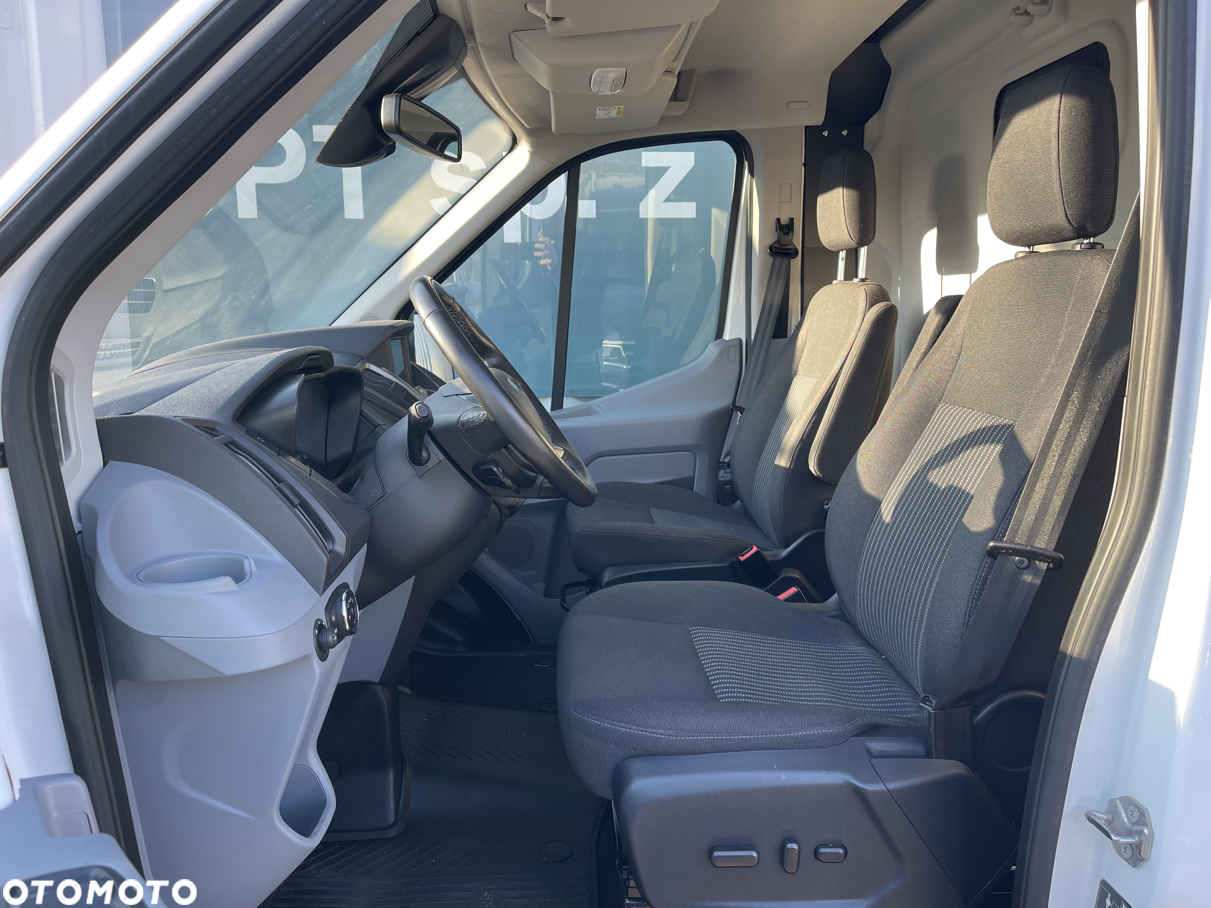 Ford Transit 350 L2H2 4x4 5-drzwi WEBASTO Kamera - 22