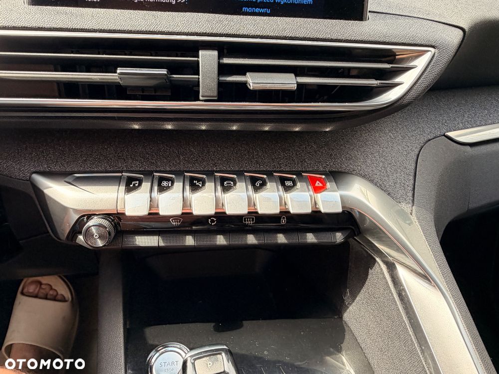 Peugeot 3008 BlueHDi 130 Stop & Start EAT8 Active Business-Paket - 21