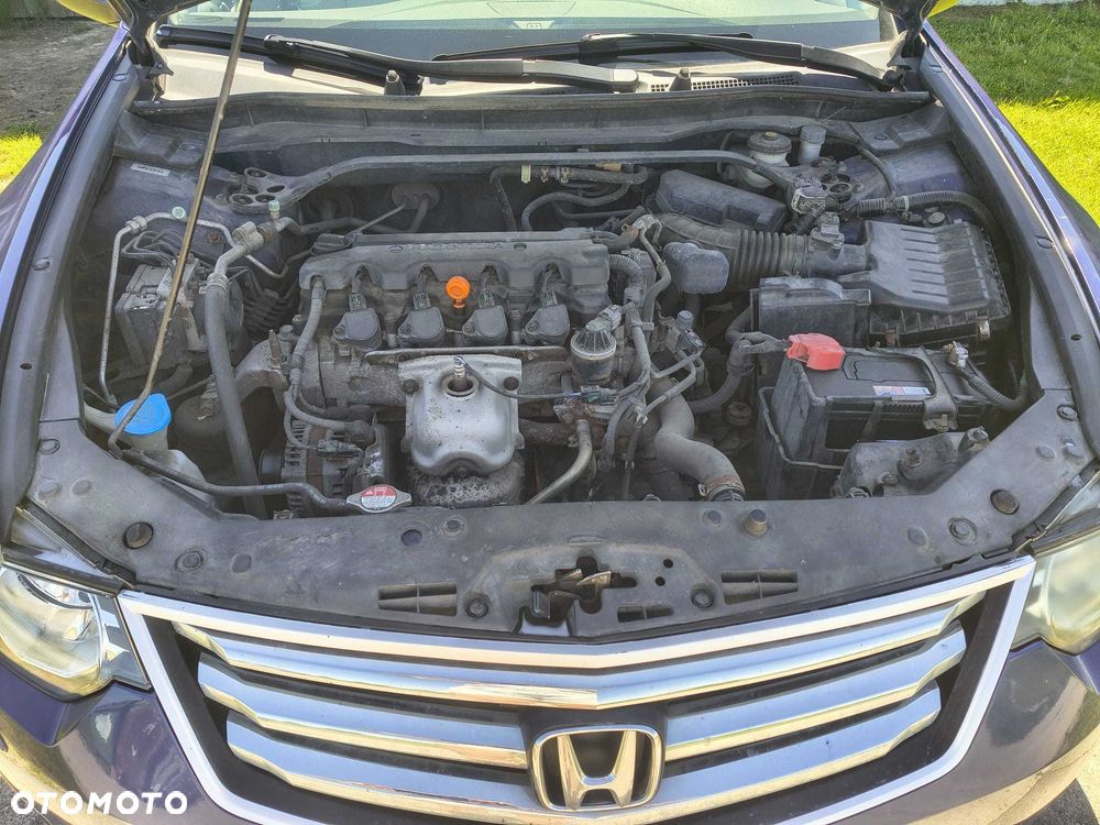 Honda Accord - 2
