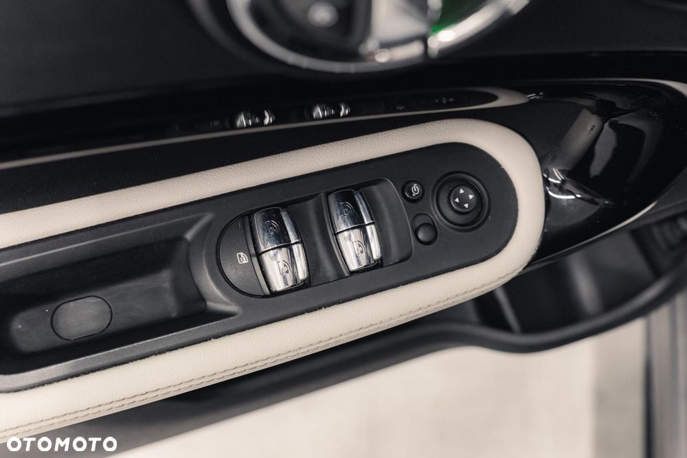 MINI Countryman - 28