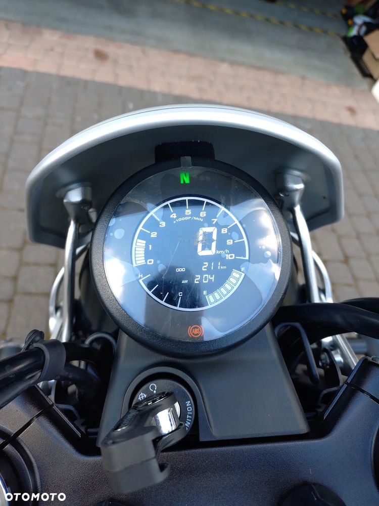 Brixton Crossfire - 9