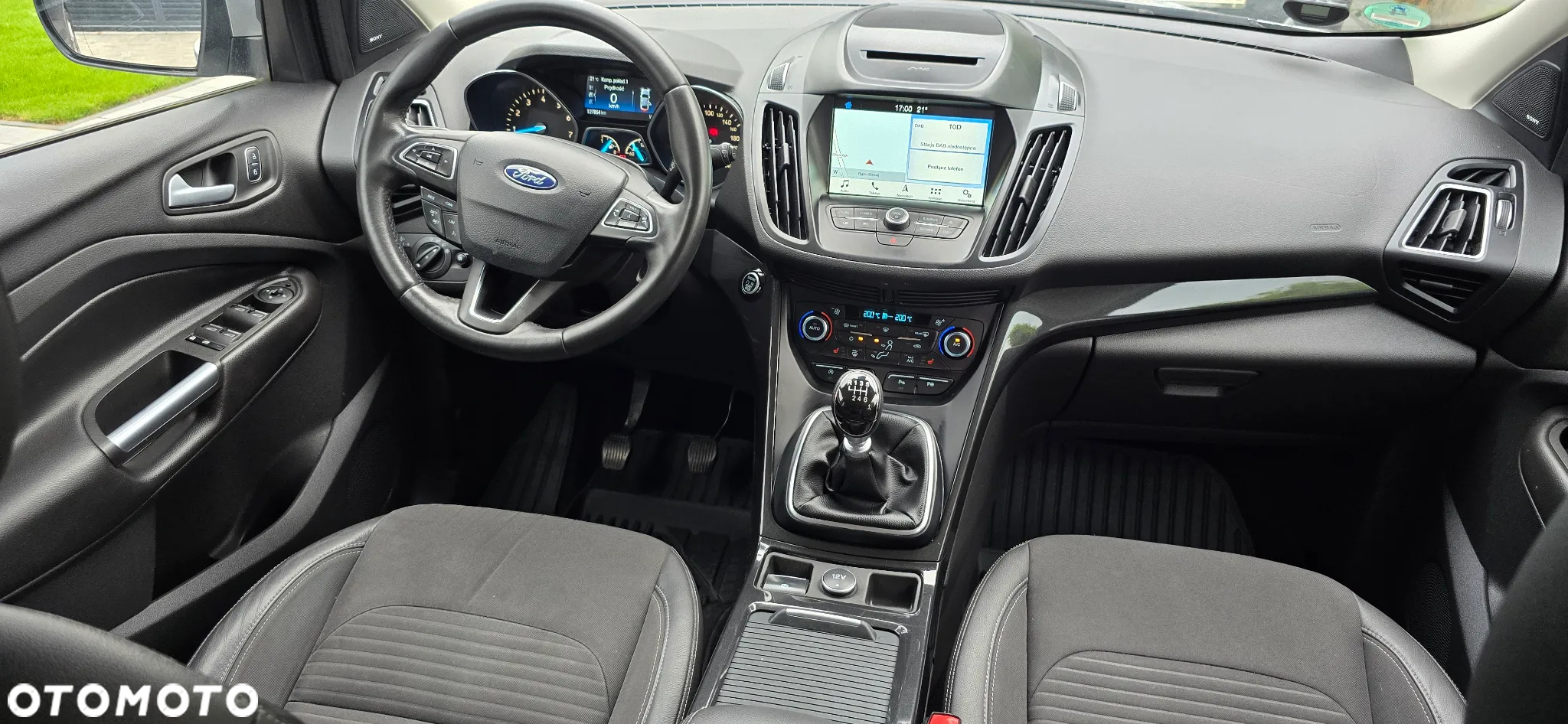 Ford Kuga - 11