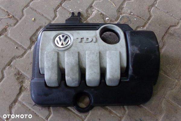 Pokrywa silnika VW TDI