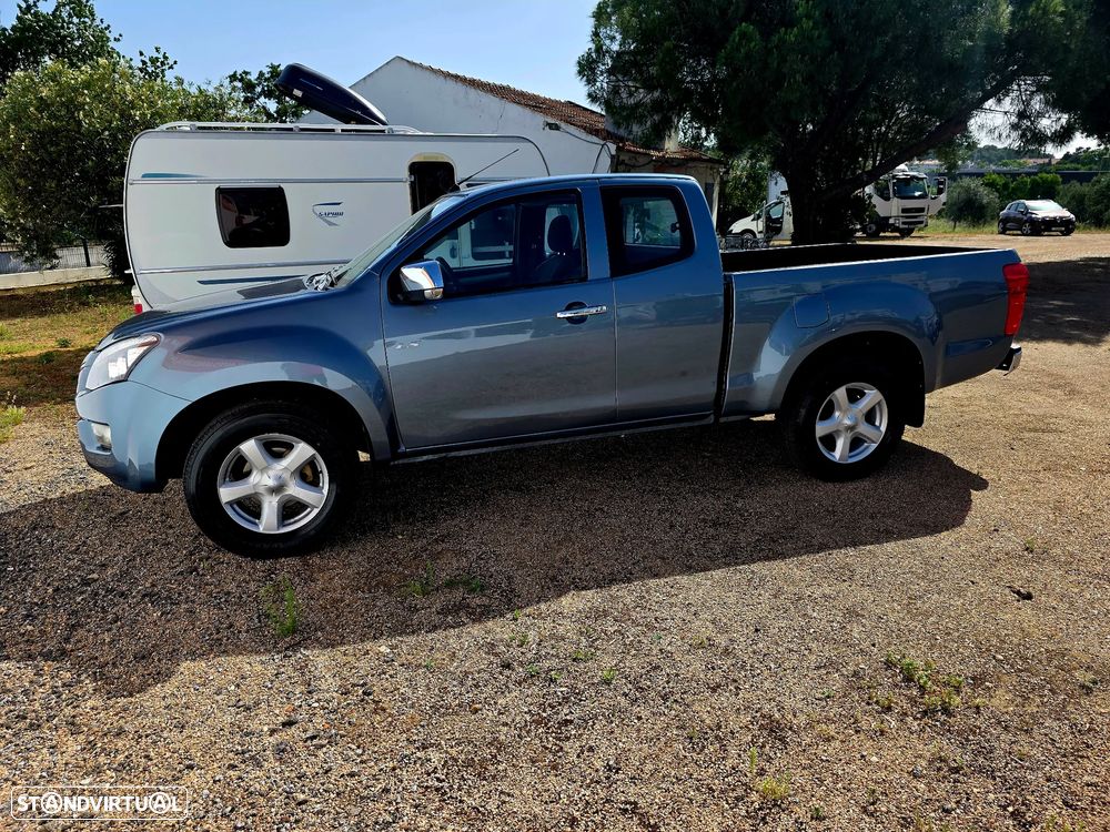 Isuzu D-Max 2.5 DTi CD 4WD LS - 3