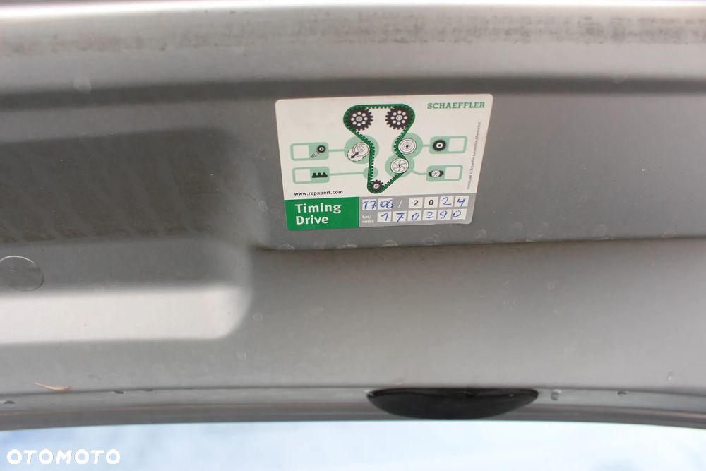 Audi A4 ver-2-0 - 24