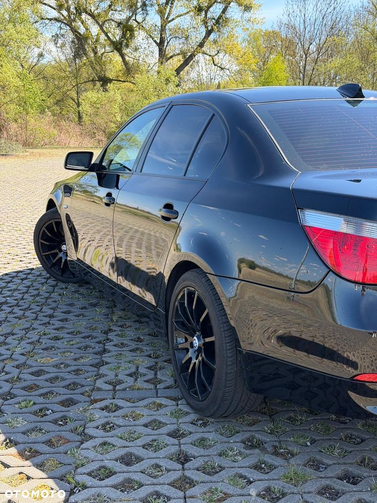 BMW Seria 5 525i - 3