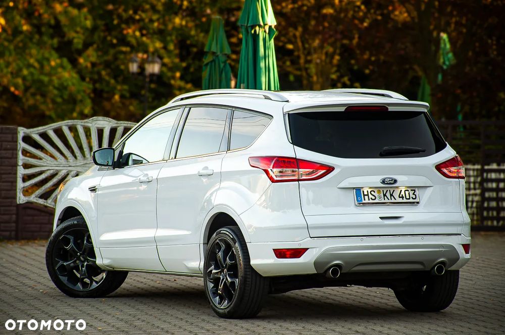Ford Kuga 2.0 TDCi 4x4 Titanium - 19