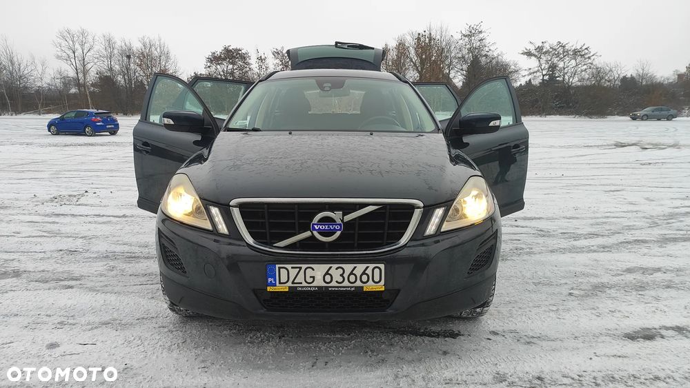Volvo XC 60 - 8