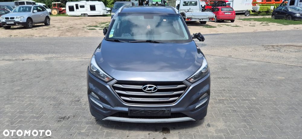 Hyundai Tucson 1.7 CRDI BlueDrive Classic 2WD - 2