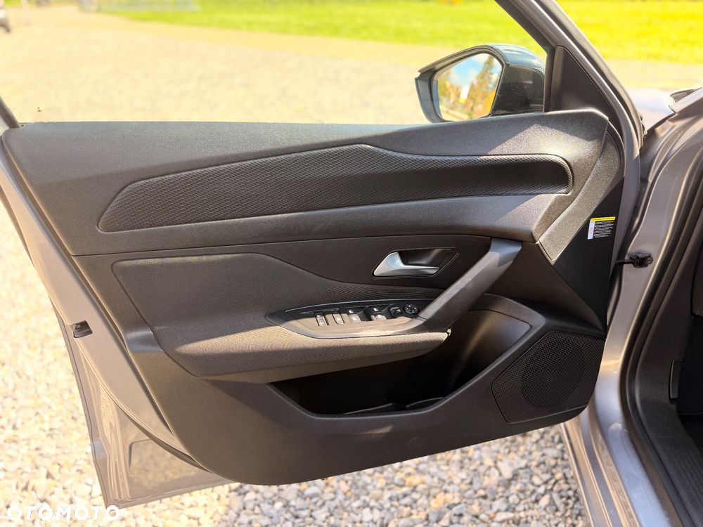 Peugeot 308 1.2 PureTech Allure Pack S&S - 23