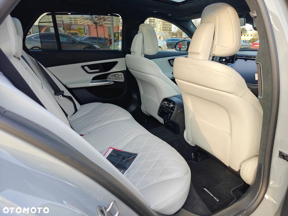 Mercedes-Benz Klasa E - 3