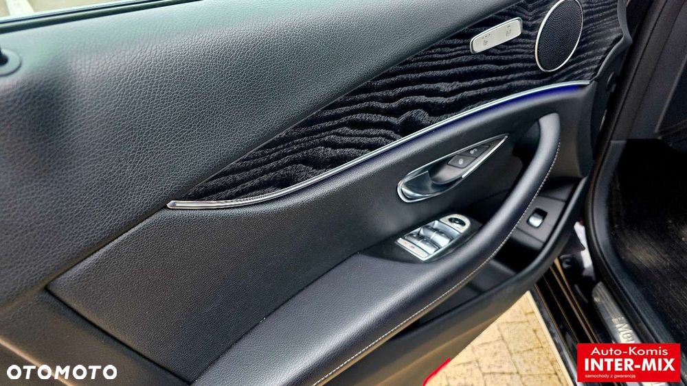 Mercedes-Benz Klasa E - 18