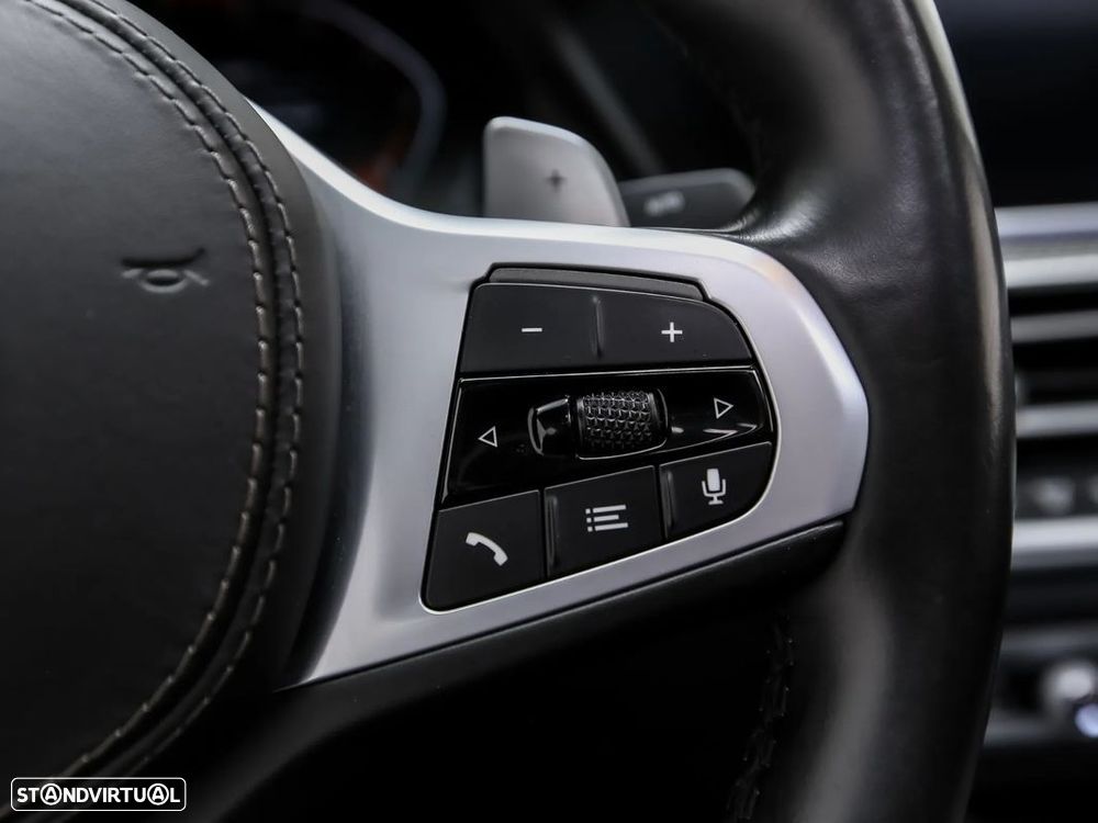 BMW X6 30 d xDrive Pack M - 24