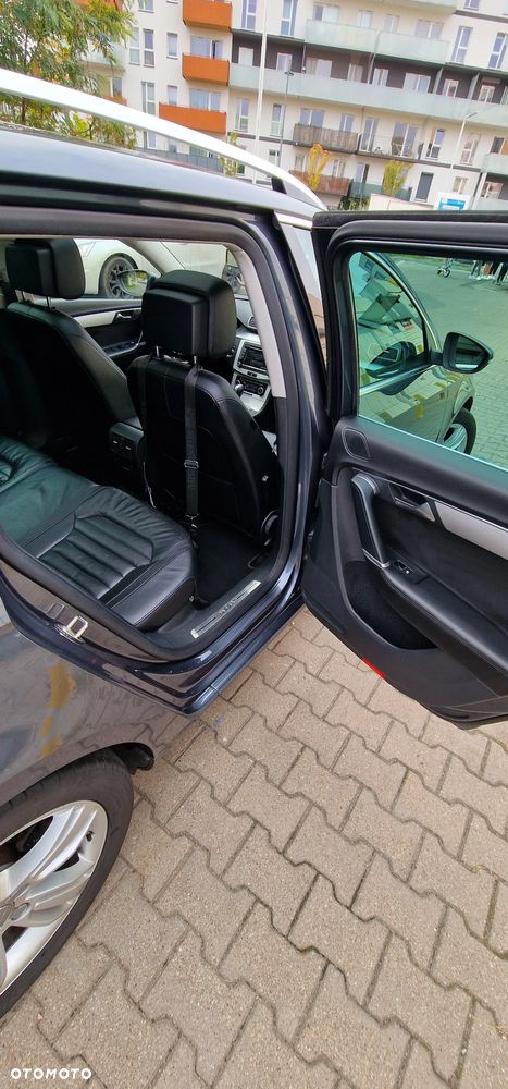 Volkswagen Passat - 36