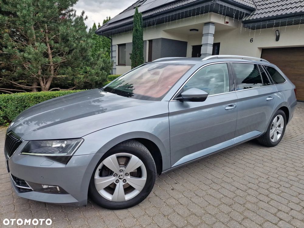 Skoda Superb 2.0 TDI Active DSG - 14