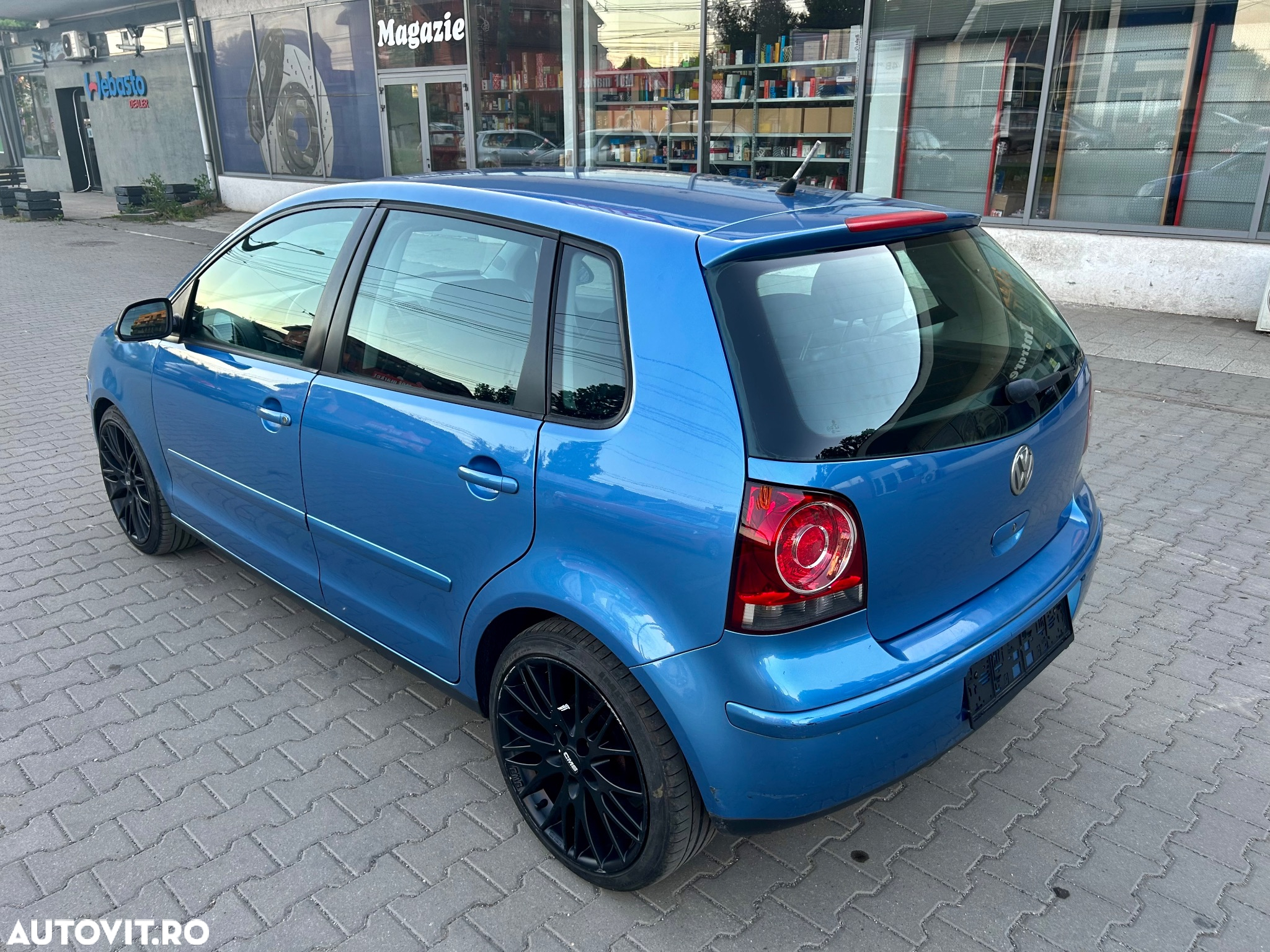 Volkswagen Polo 1.2 Comfortline - 4