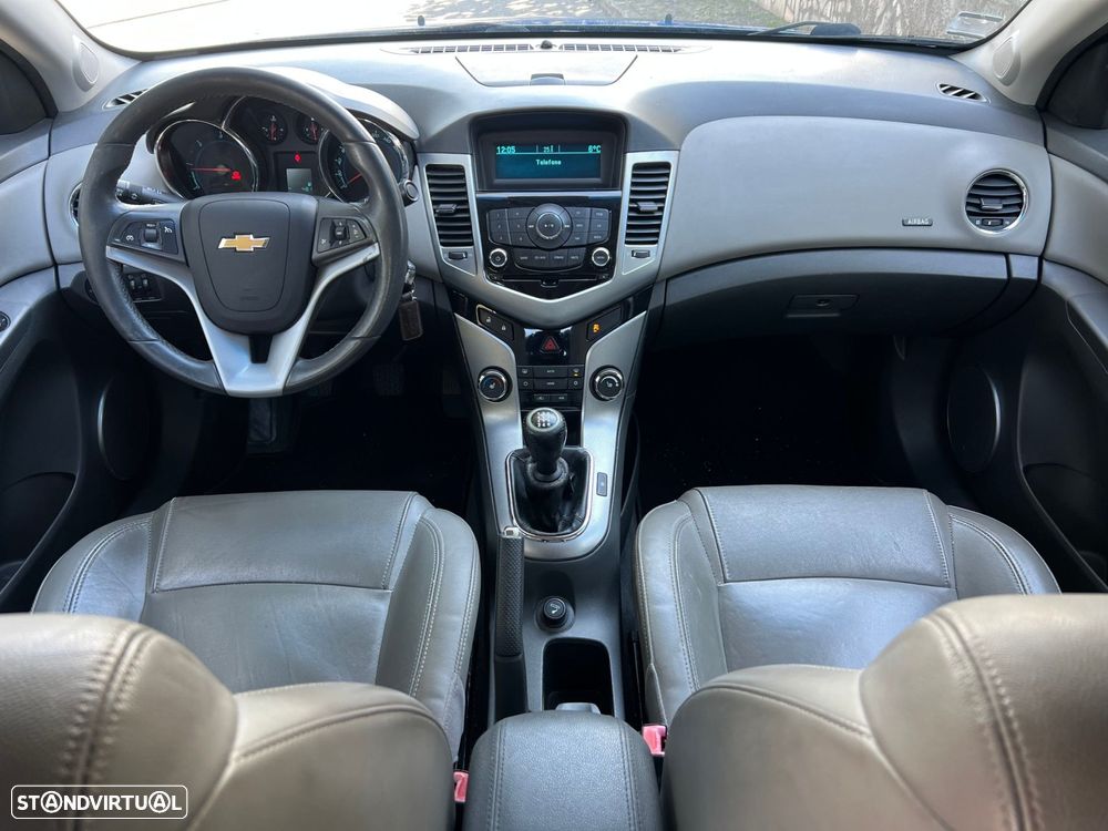 Chevrolet Cruze 2.0 VCDi LT - 22