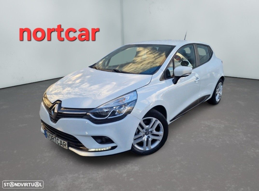 Renault Clio - 1