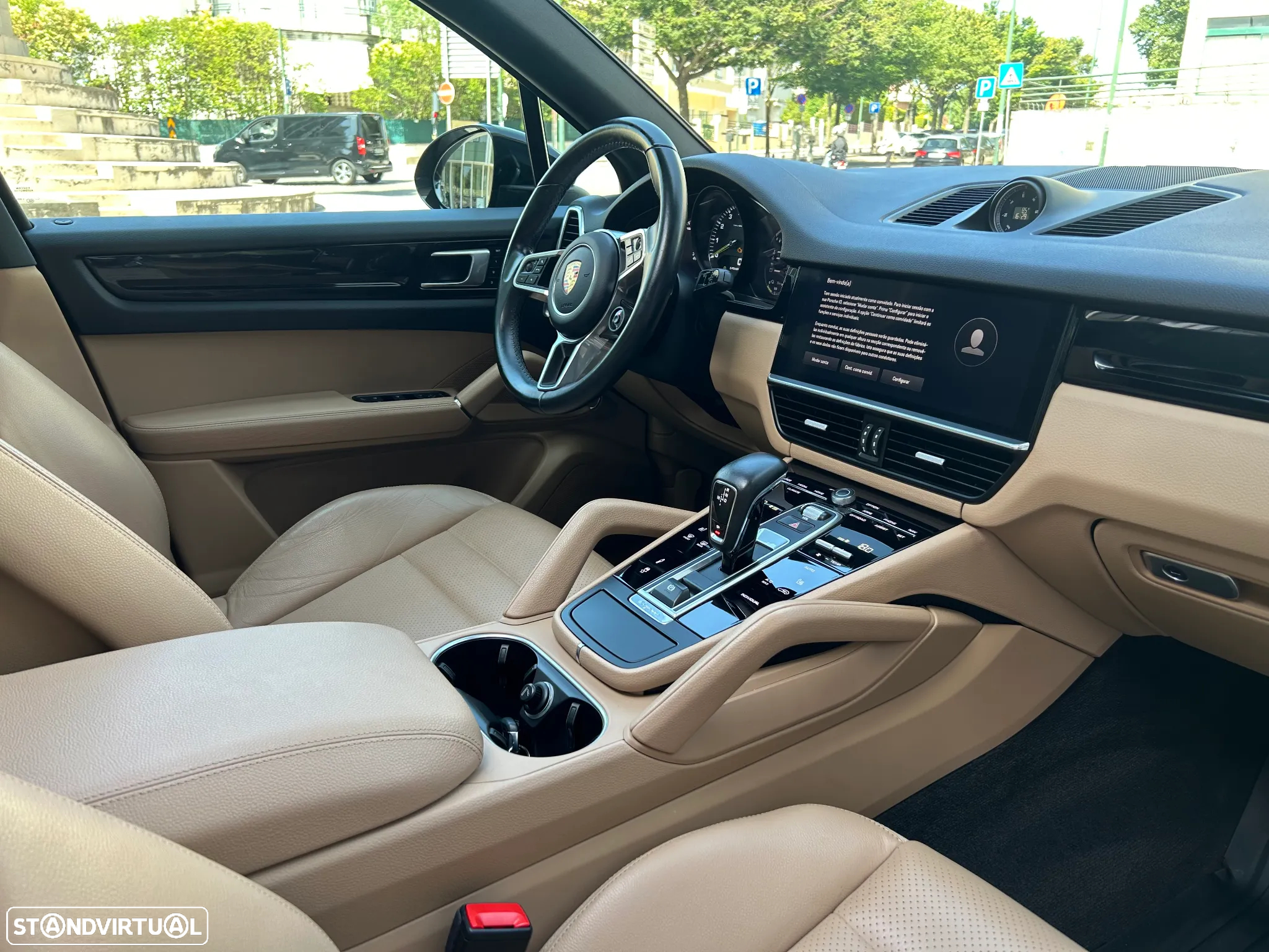 Porsche Cayenne E-Hybrid - 6