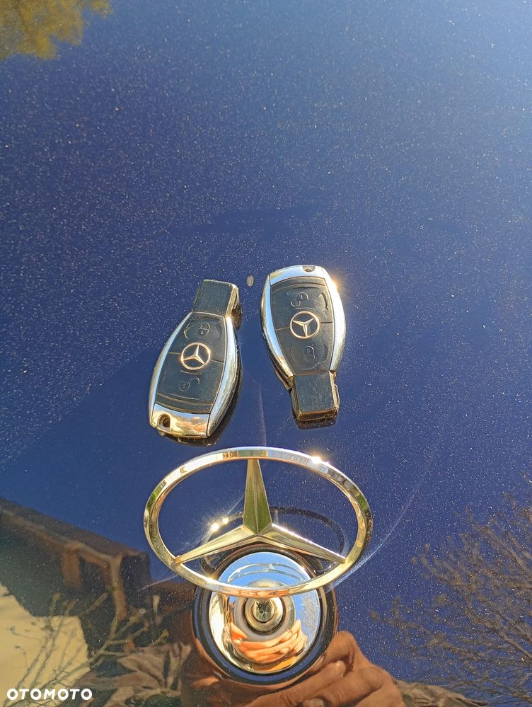 Mercedes-Benz Klasa E 200 Kompressor Classic - 34
